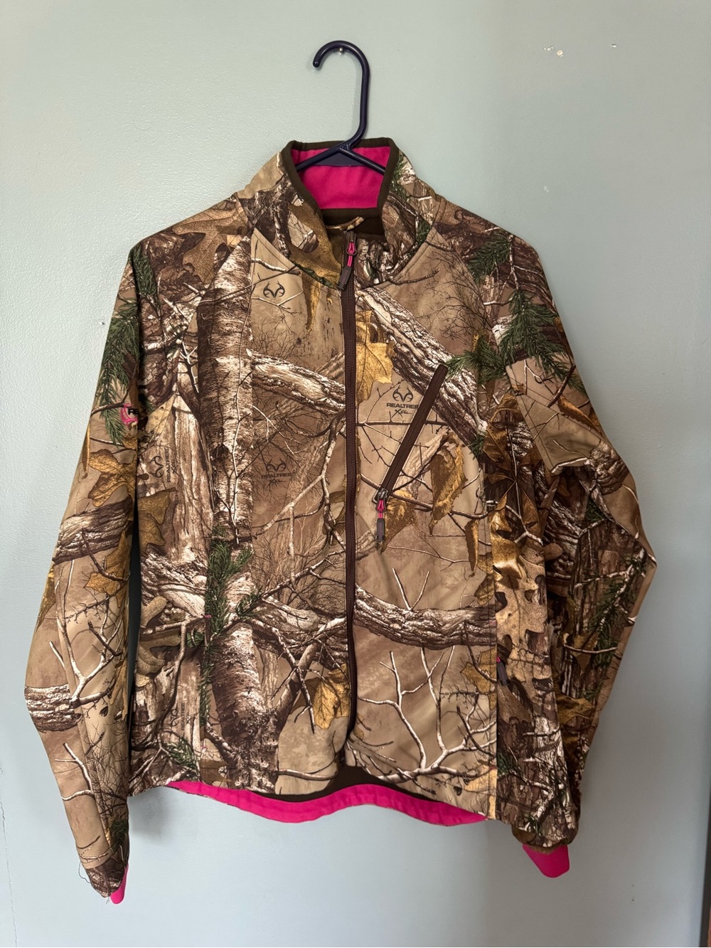 Realtree Women's Large Camo Utility Jacket with Pink Accents